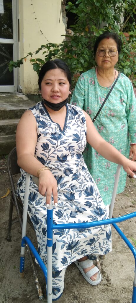 Kurseong Girl Jagriti Rai Gets Artificial Leg After Train Accident – Aawaz NGO
